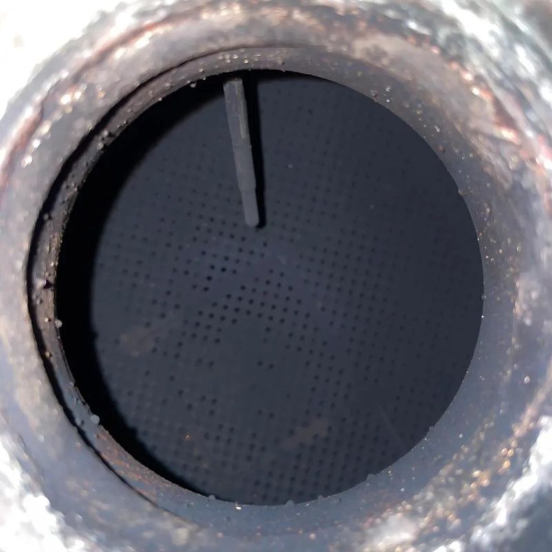 Filtr DPF przed regeneracją